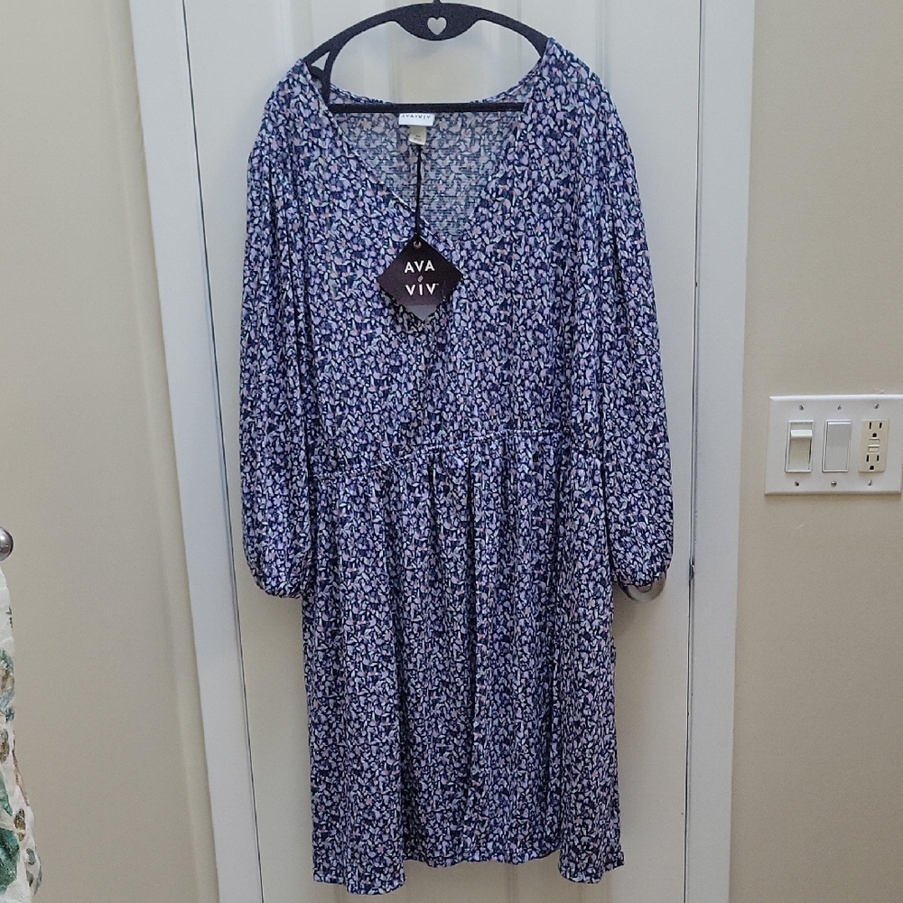 Ava & Viv Blue Floral Long Sleeve Dress